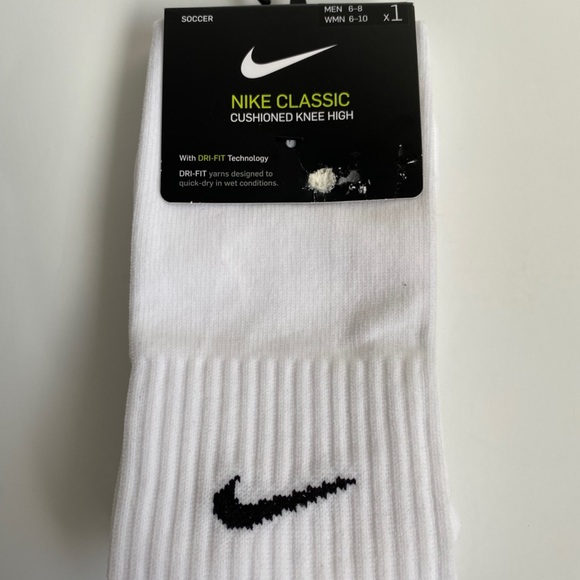 Nike Classic Cushioned Knee High Soccer socks - Picture 3 of 5